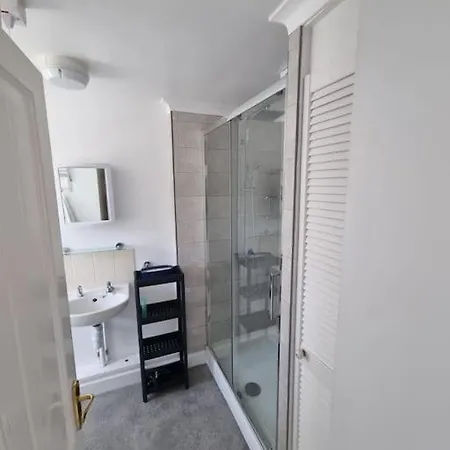 Apartment With A View, Perfect For Breaks And Wfh Plymouth Exterior foto