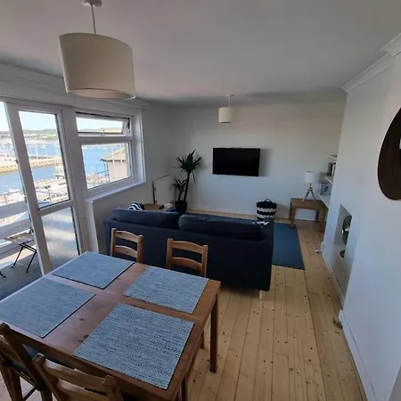 Apartment With A View, Perfect For Breaks And Wfh Plymouth Exterior foto